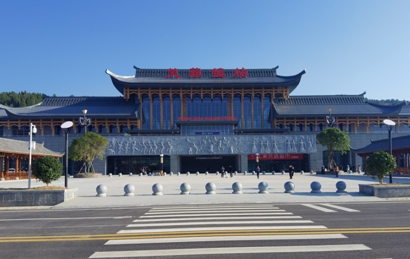 芙蓉鎮站高鐵站led屏廣告