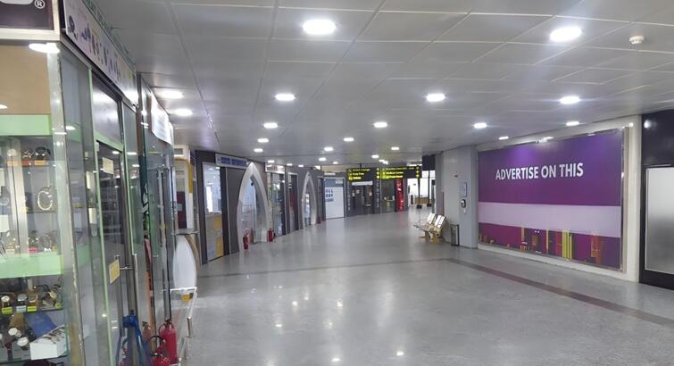 拉各斯機(jī)場(chǎng)廣告